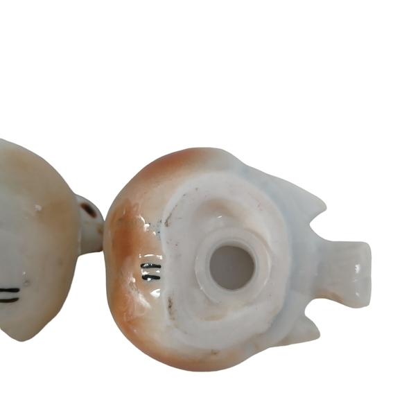 Vintage 2PC Salt & Pepper Shakers Blue Bird/Robin Bone China Set - Picture 8 of 11